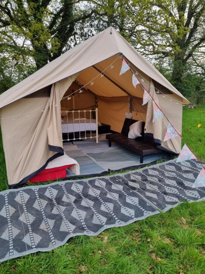 Glamping In Style, Prospector Tent ครอว์ลีย์ ภายนอก รูปภาพ
